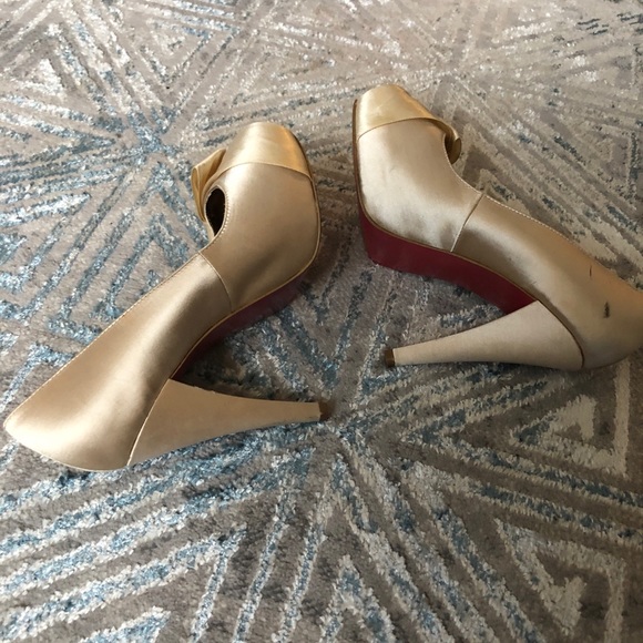 High heels - Picture 6 of 7